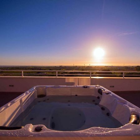 Отель La Terrazza Di Harmakhis Partanna Экстерьер фото