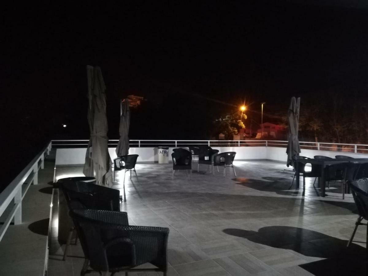 Отель La Terrazza Di Harmakhis Partanna Экстерьер фото